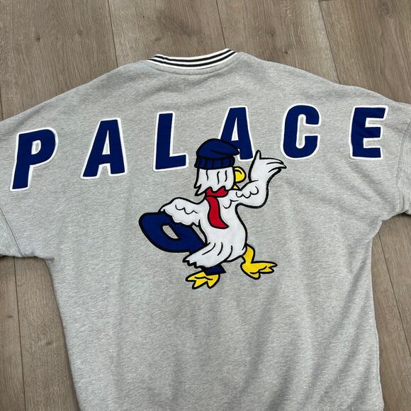 FW20 Palace Chilly Duck Out Drop Shoulder Crewneck Sweater size Medium M B4 - Picture 7 of 7